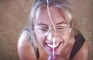 XXX Istri saya yang penuh nafsu adalah video viral bokep indo seorang swinger