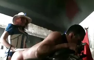 XXX Blowjob dan penunggang dari indo xxx viral seorang pirang cantik