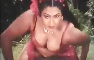 XXX Pria itu berubah indo viral porn menjadi seorang wanita dan masuk ke dalam keledai