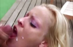 XXX Cewek menyebalkan dan meniduri video xxx viral indo mobil di depan kamera