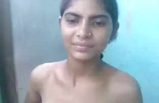 XXX Lidah botak berjalan indo viral porn di pacar vagina basah
